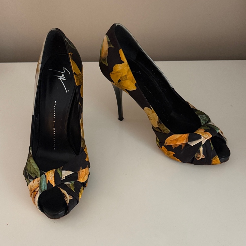 Giuseppe Zanotti Black and Yellow Floral Peep-Toe Heels